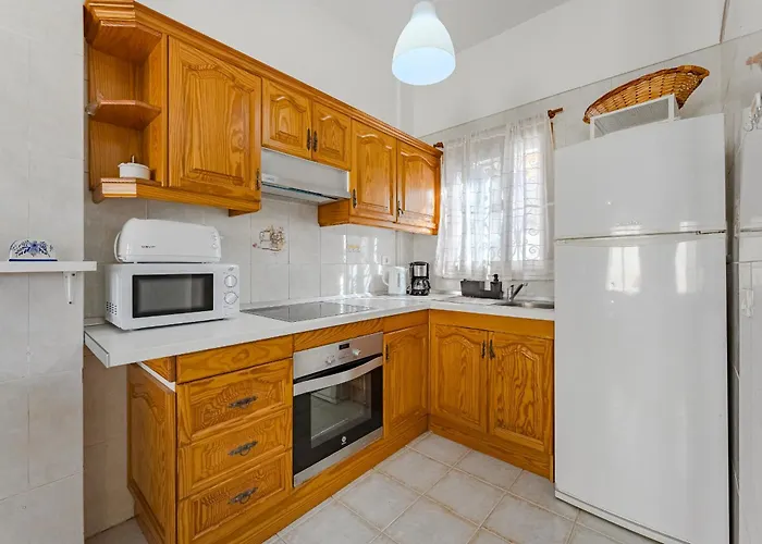 Falcon By Welcome Tenerife