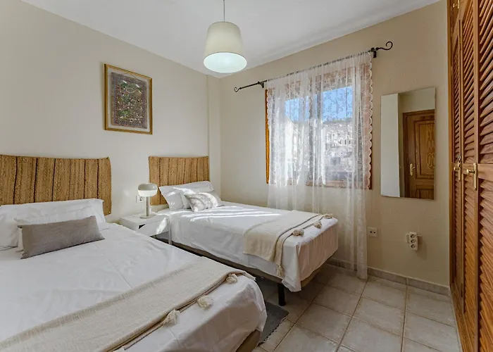 Falcon By Welcome Tenerife * Chayofa